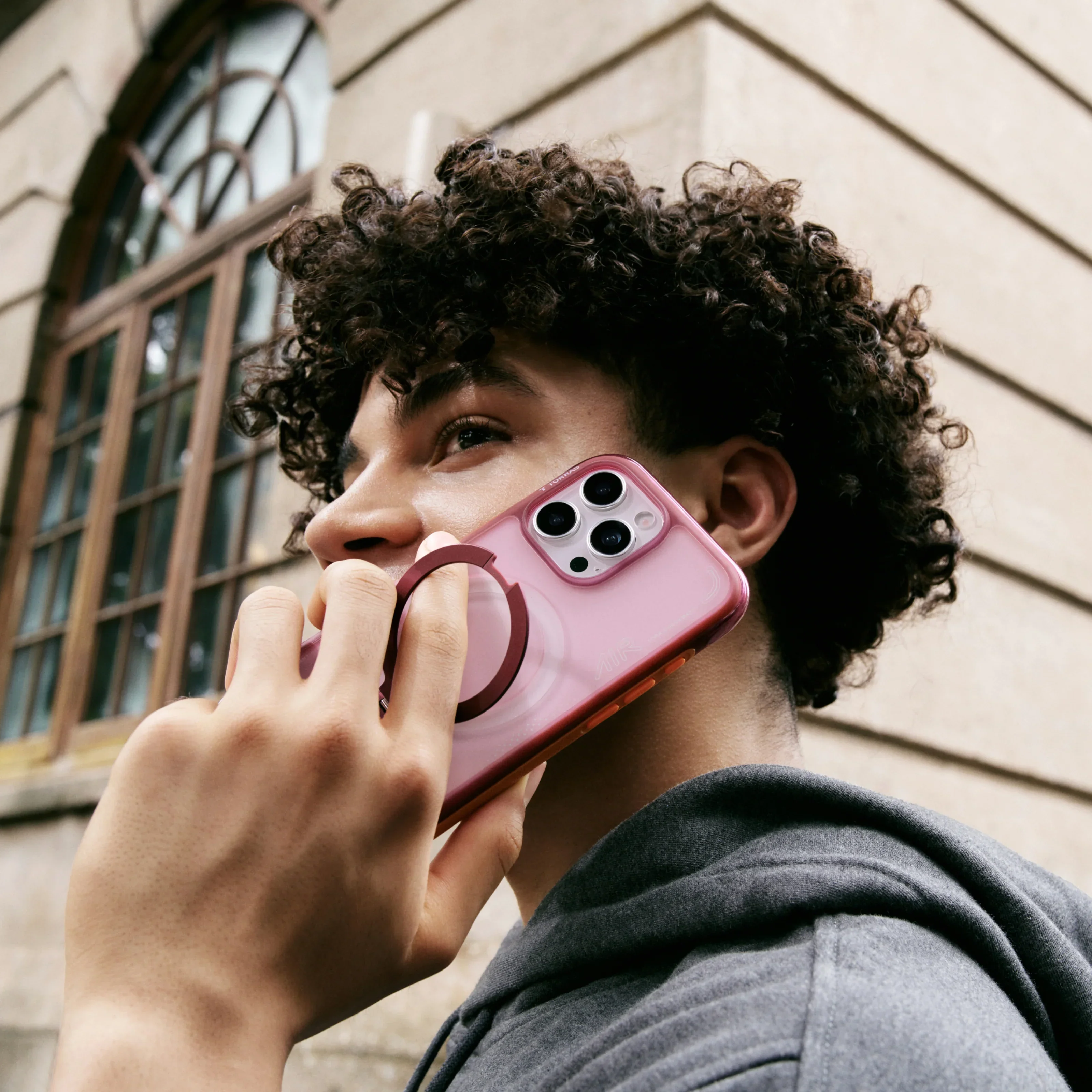 Ostand Q3 Air for iPhone 16 Pro Max - Image 9